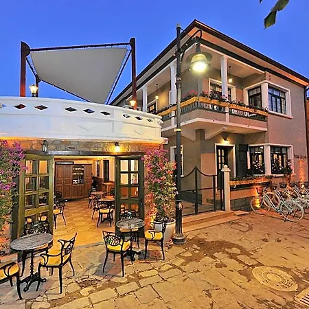 Hotel Petrino Gokceada Kitchen